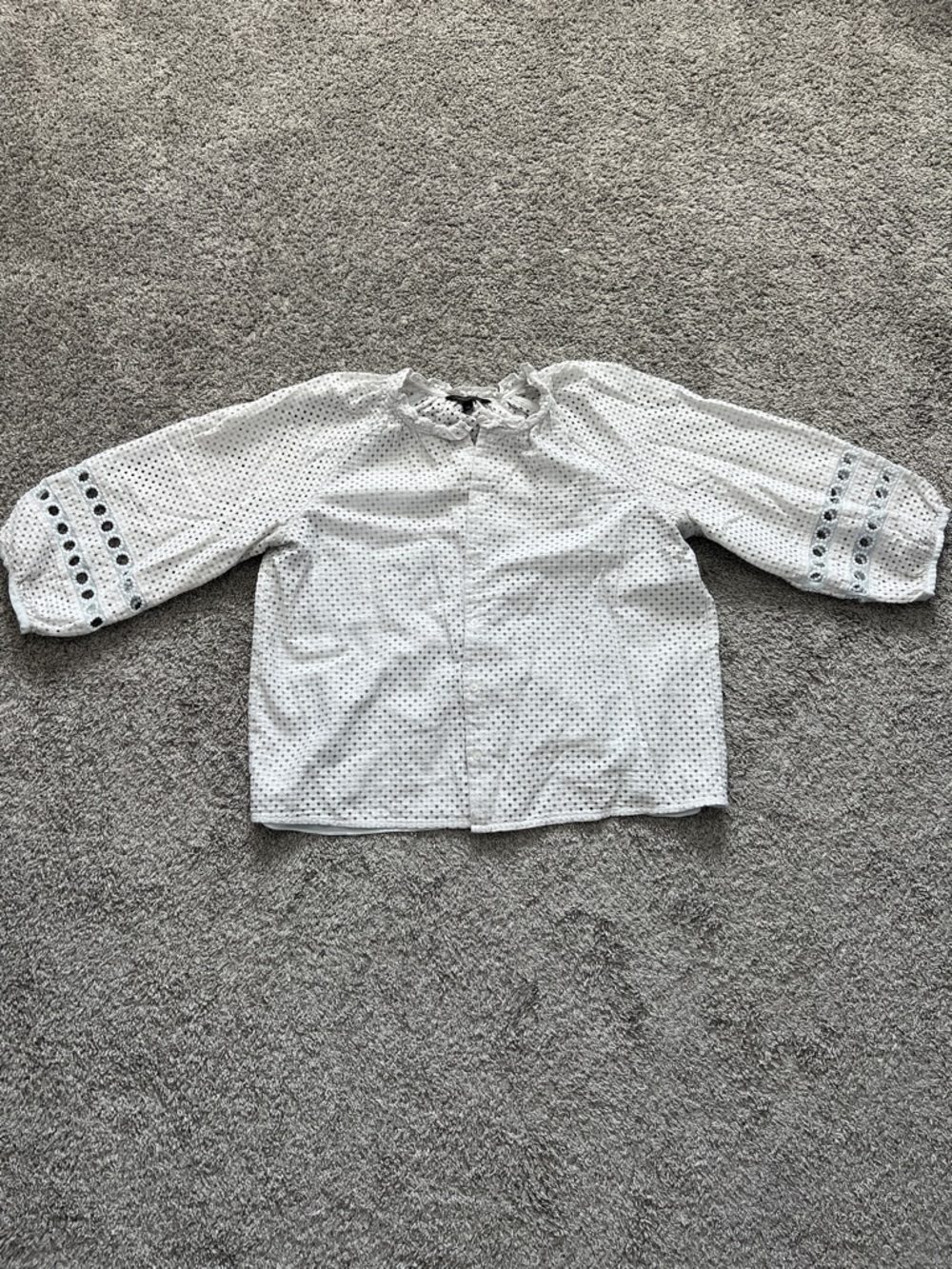 Banana Republic White Eyelet Peasant Blouse Ruffled Trim 3/4 Sleeves - Size XL - Picture 4 of 9